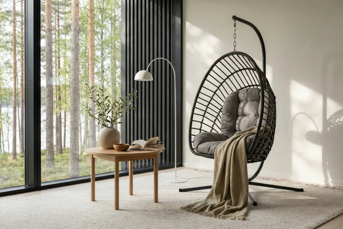 Hanging Egg Chair