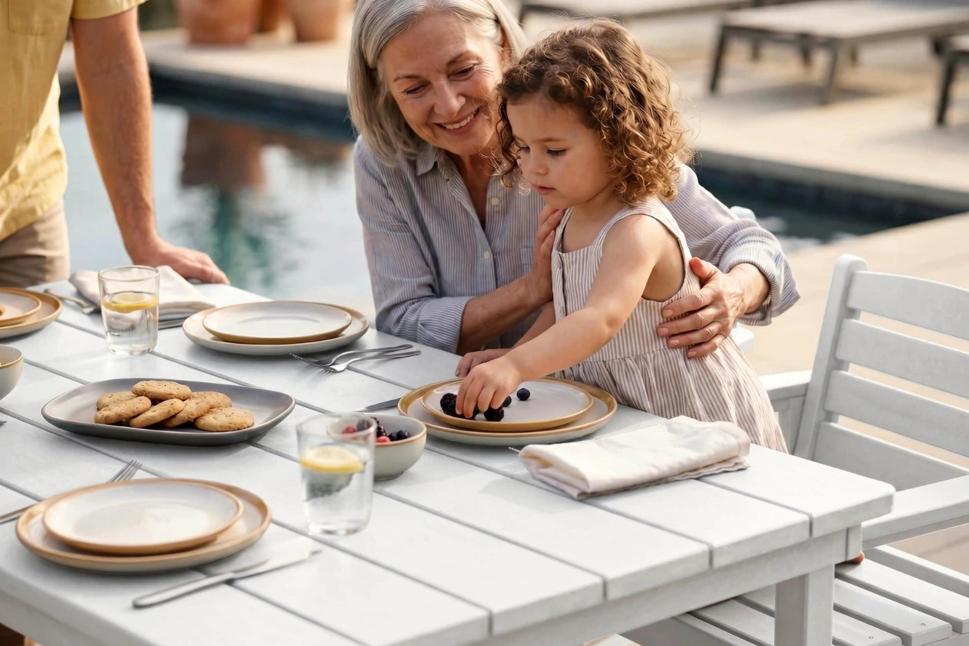 HDPE Outdoor Dining Set