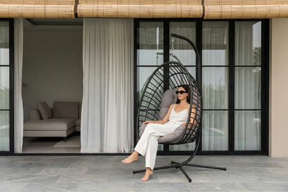 Hanging Egg Chair