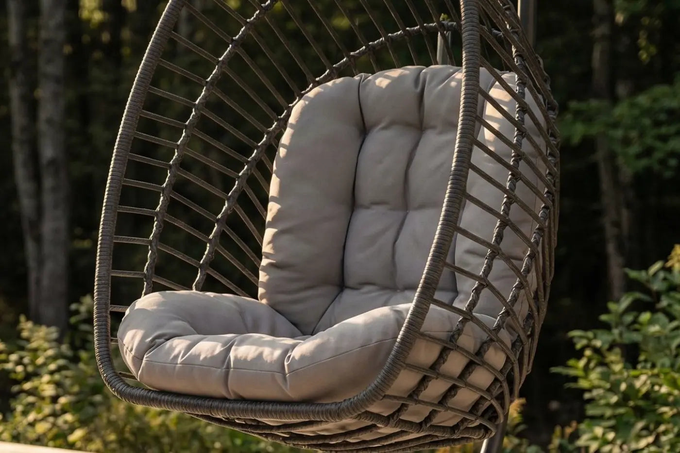 Hanging Egg Chair