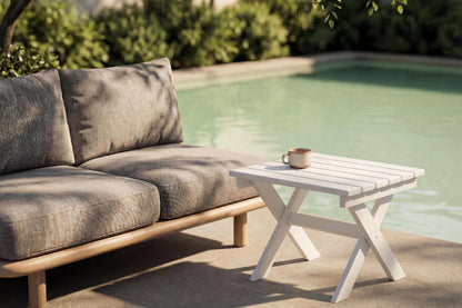 Perli™ HDPE Side Table