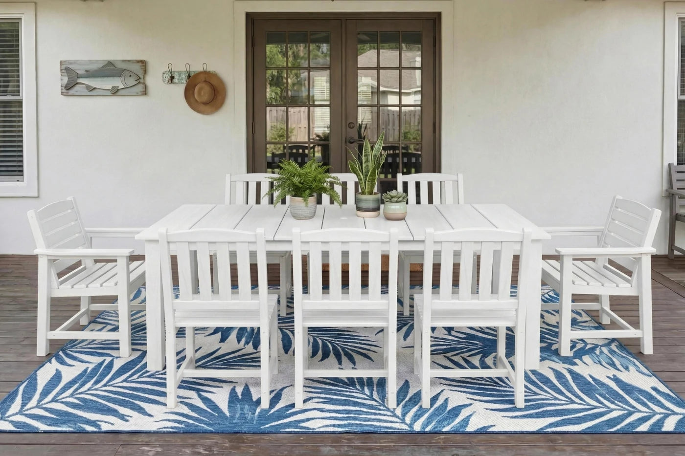 Perli™ Outdoor Dining Set - Table & Chairs