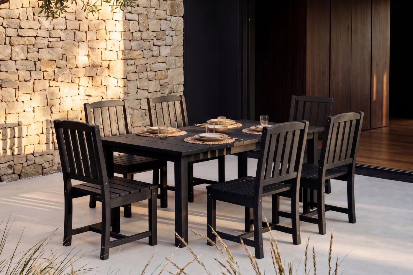 Perli™ Outdoor Dining Set - Table & Chairs