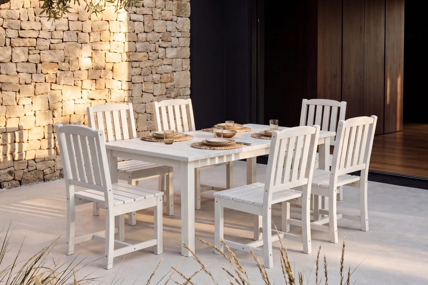 Perli™ Outdoor Dining Set - Table & Chairs