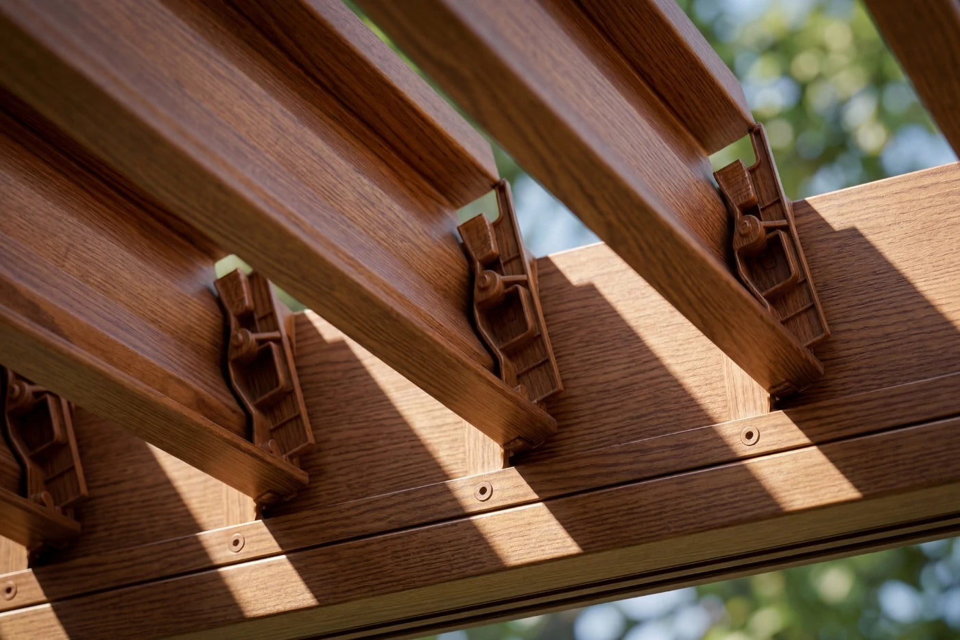 LUXOR™ Louvered Pergola
